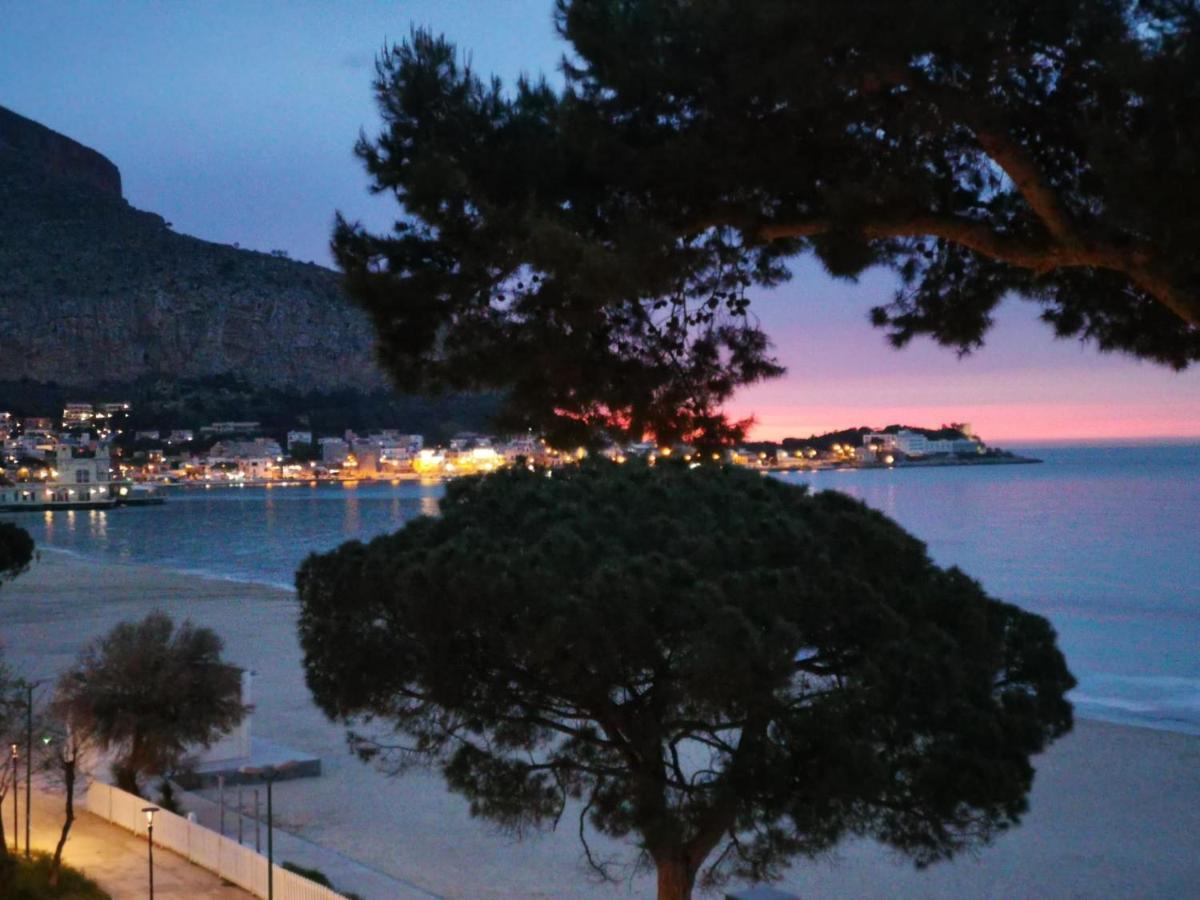 Il Cristallo Sul Mare Appartement Mondello Buitenkant foto